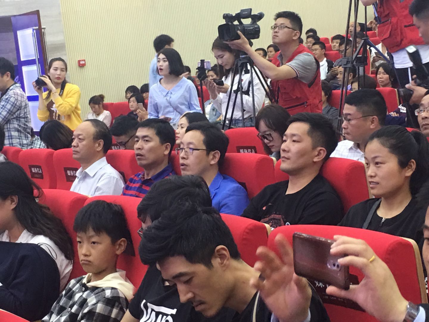 微信图片_20180423112756.jpg 微信图片_20180423112756.jpg